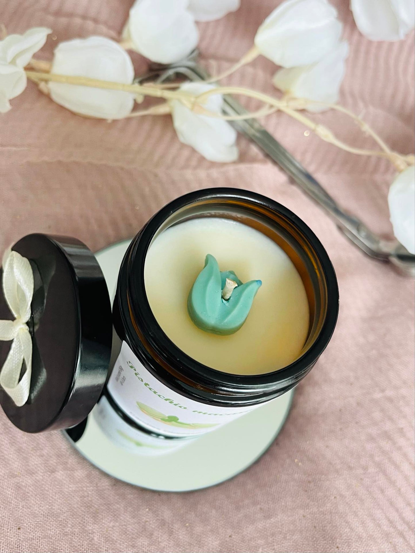 Pistachio Macaroon Glass Candle