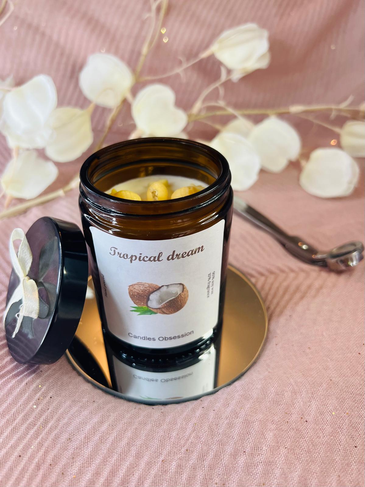 Tropical dream glass candle